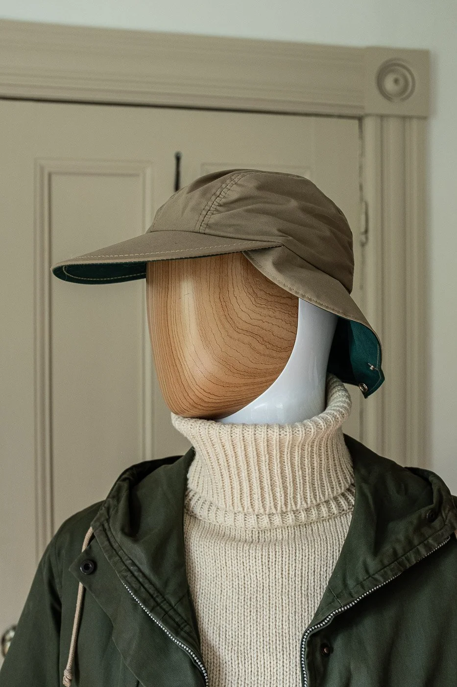 vintage_eddie_bauer_windproof_fishing_cap-2.jpg