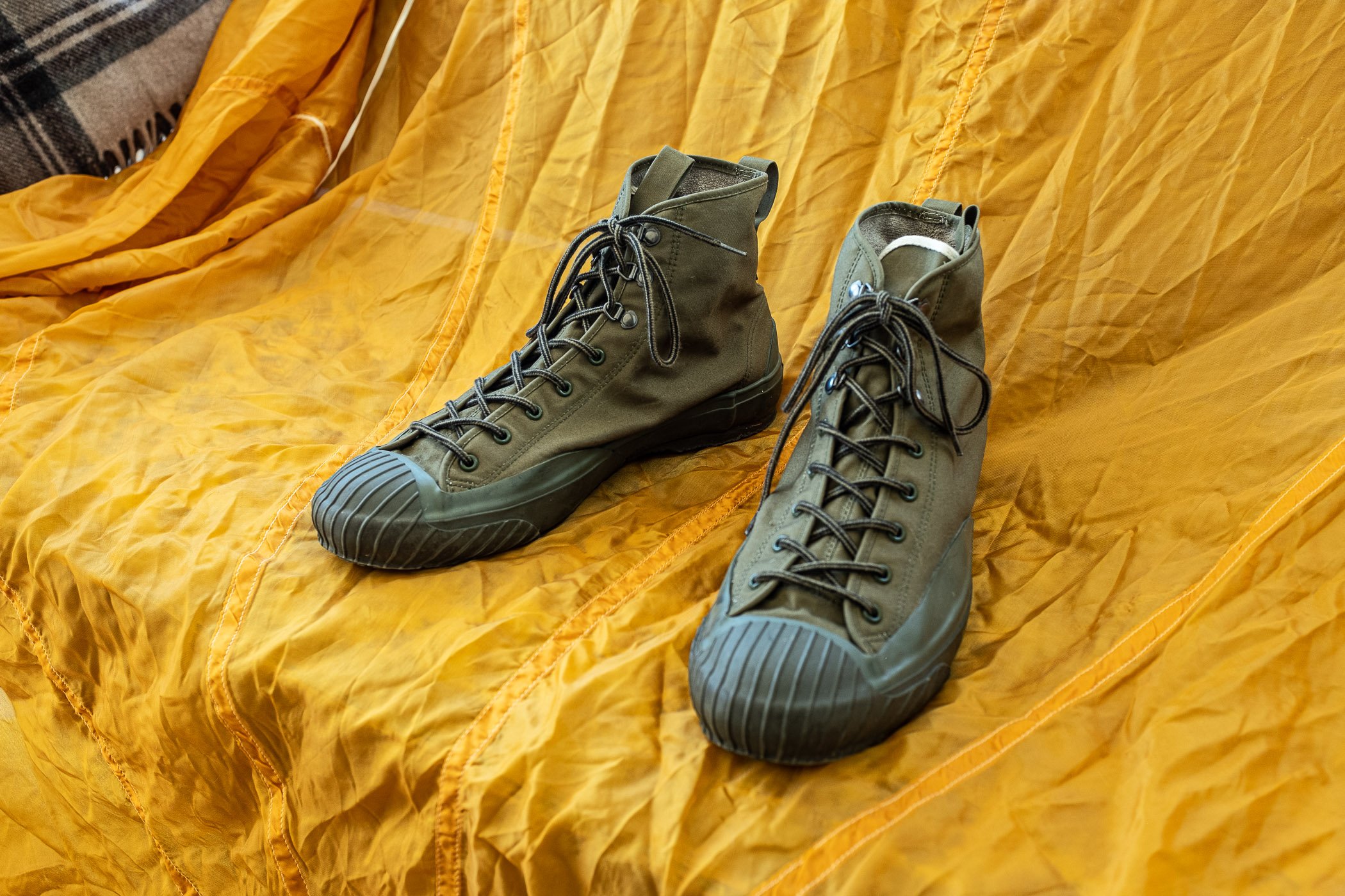 real mccoy nigel cabourn the hill-side ventile jungle sneakers hi-top converse chore jacket levis wool railroad coat