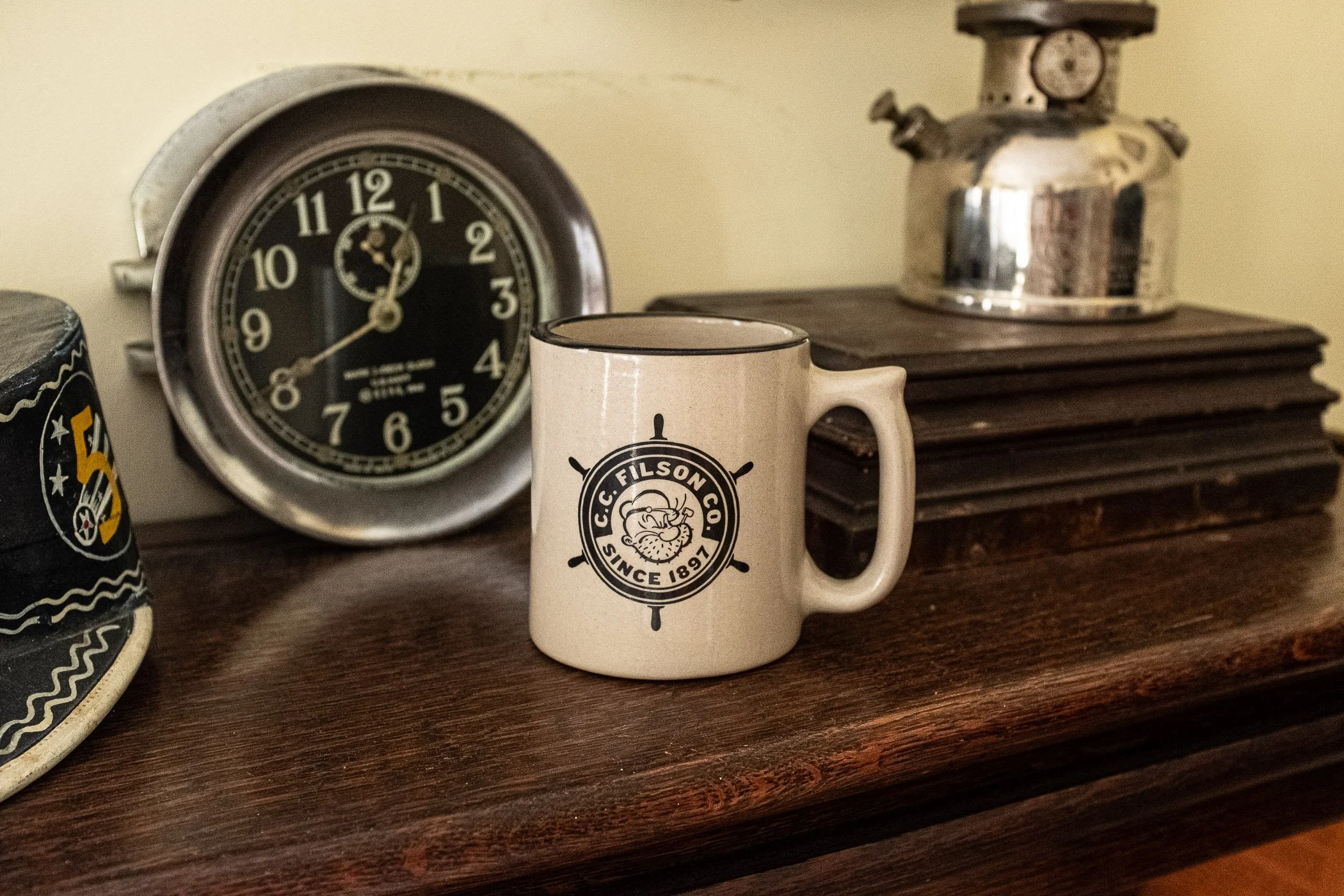 filson_red_wing_popeye_stoneware_coffee_mug-6.jpg