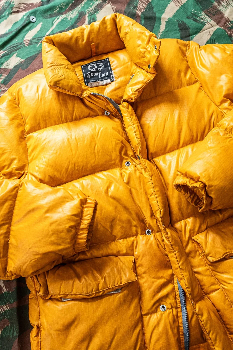 1960s_snow_lion_survival_yellow_goose_down_mountain_parka-6.jpg