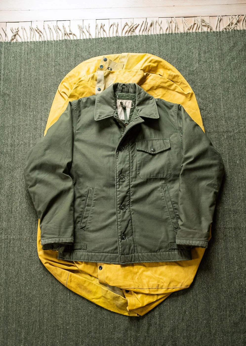 mint_1960s_USN_A-2_deck_jacket-12.jpg