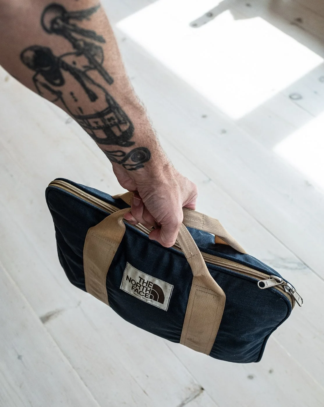 vintage_north_face_windproof_nylon_bag-7.jpg