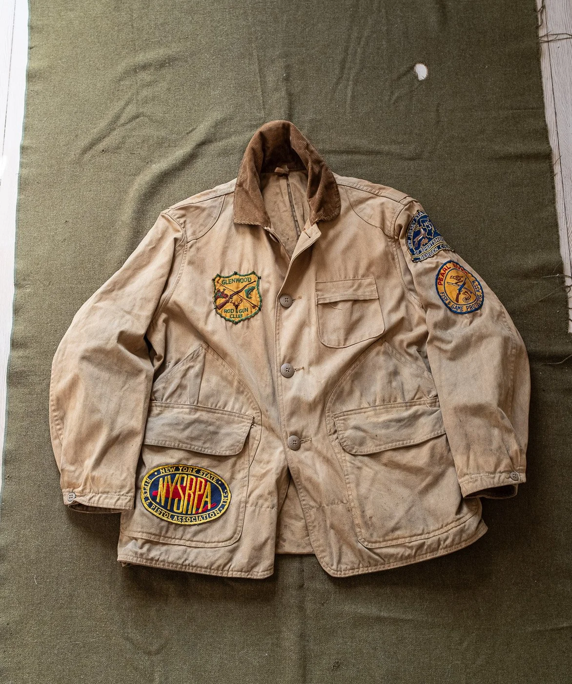 1940s_canvas_patched_American_duck_hunting_jacket-3.jpg