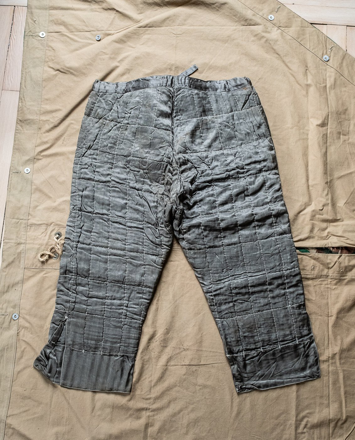 ww2_luftwaffe_german_quilted_silk_liner_trousers-6.jpg