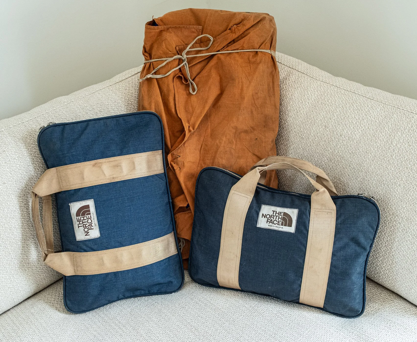 vintage_north_face_windproof_nylon_bag-16.jpg