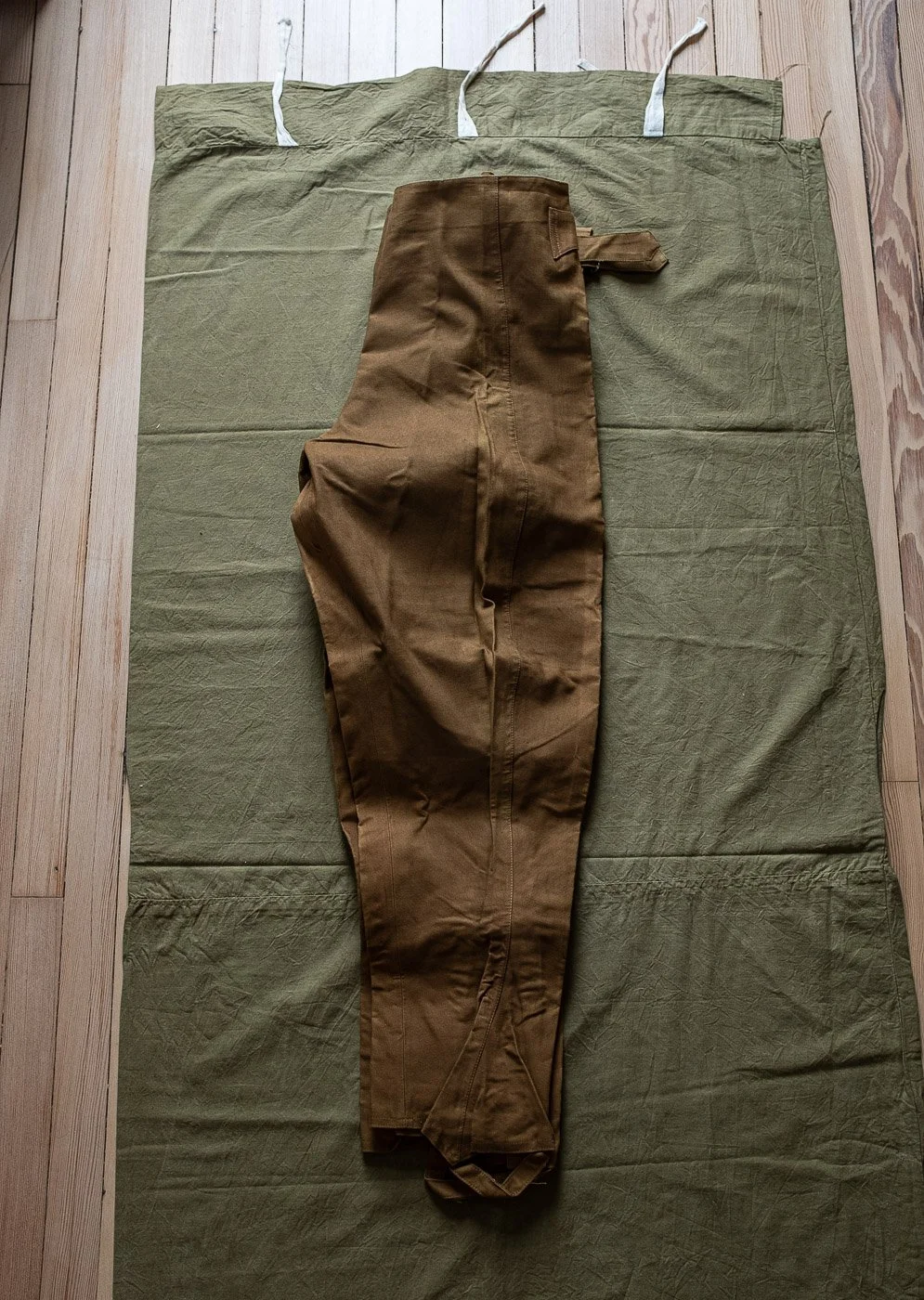 ww2_austrailian_canvas_motorcycle_dispatch_trousers-11.jpg
