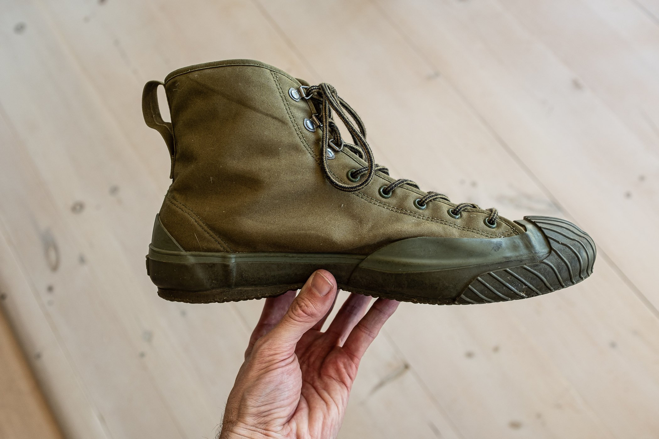 hill_side_ventile_olive_jungle_sneakers-2.jpg