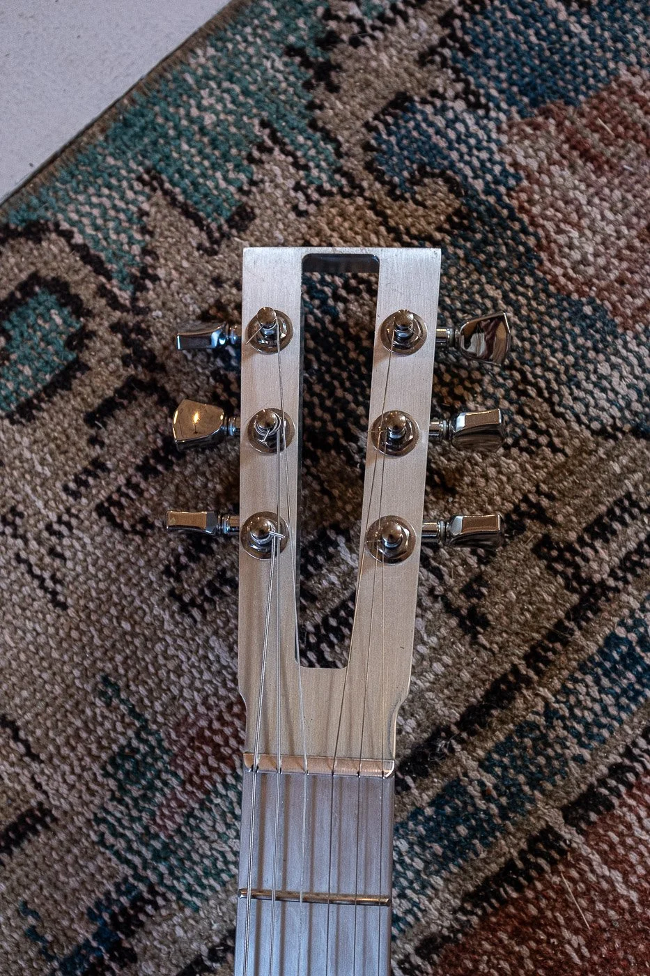 egc_electrical_guitar_company_aluminum_travis_bean-6.jpg