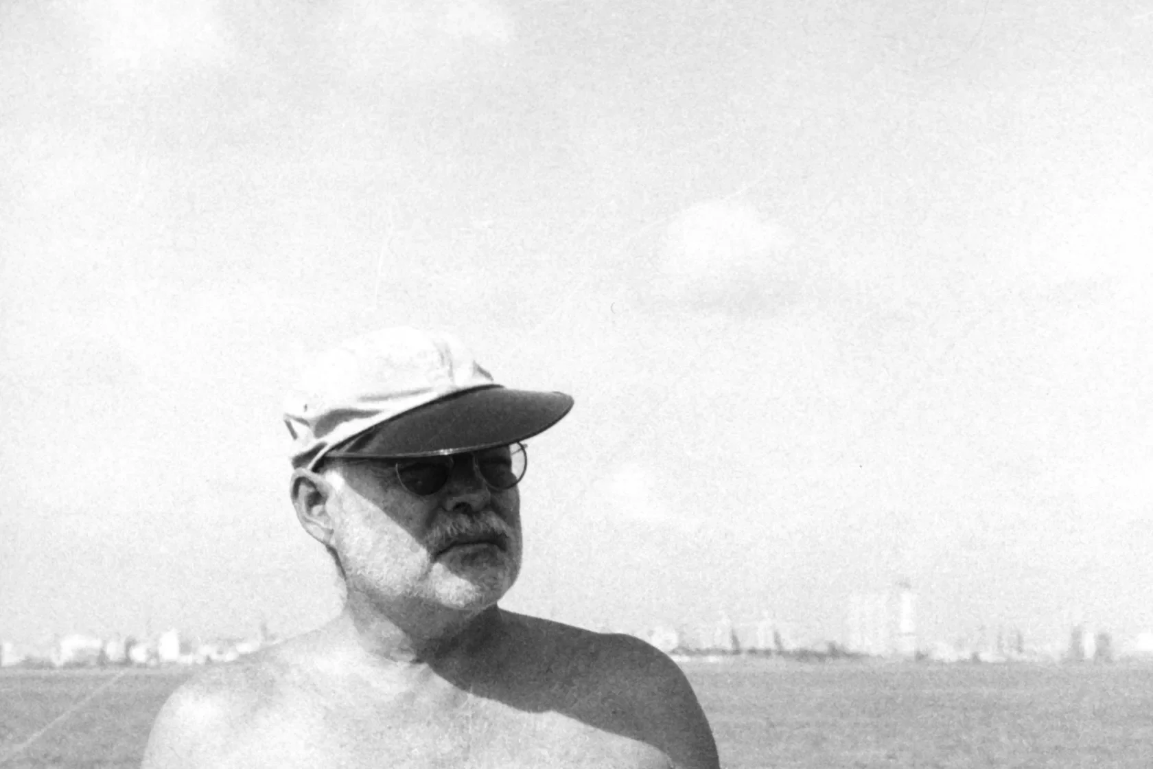 Ernest-Hemingway-Quaker-Marine-Hat.webp