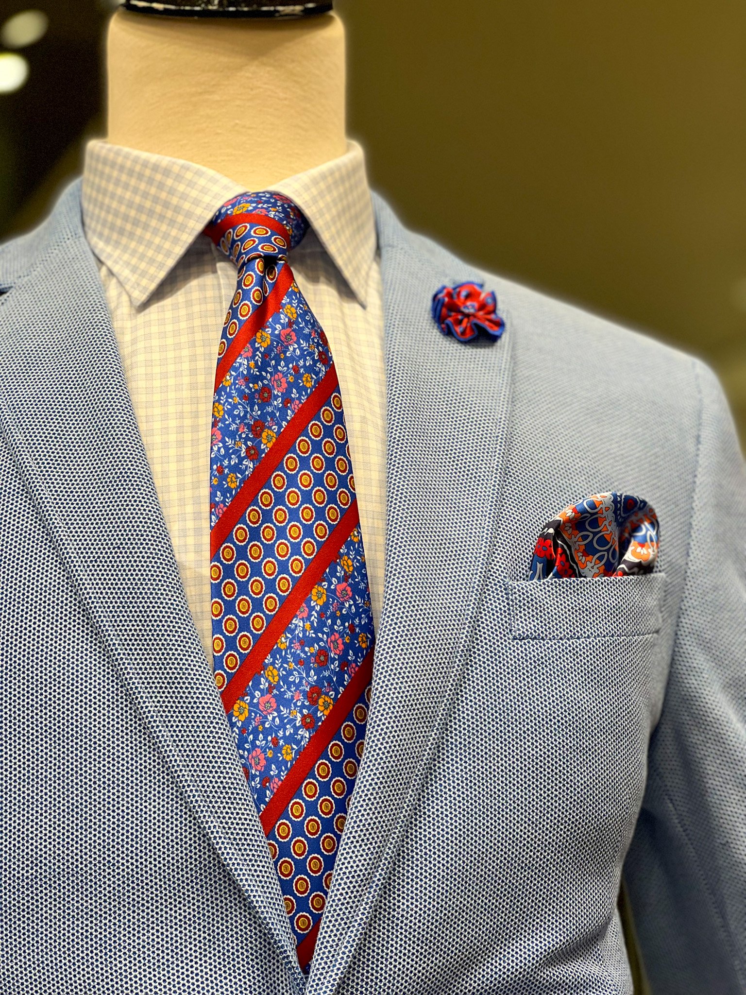 Stylish Men's Designer Ties, Pocket Squares & Ascots in Cincinnati, OH