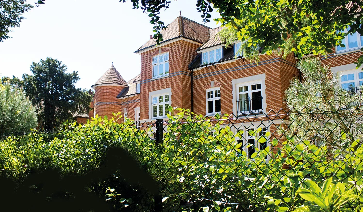 Apartments-at-38-Canterbury.jpg