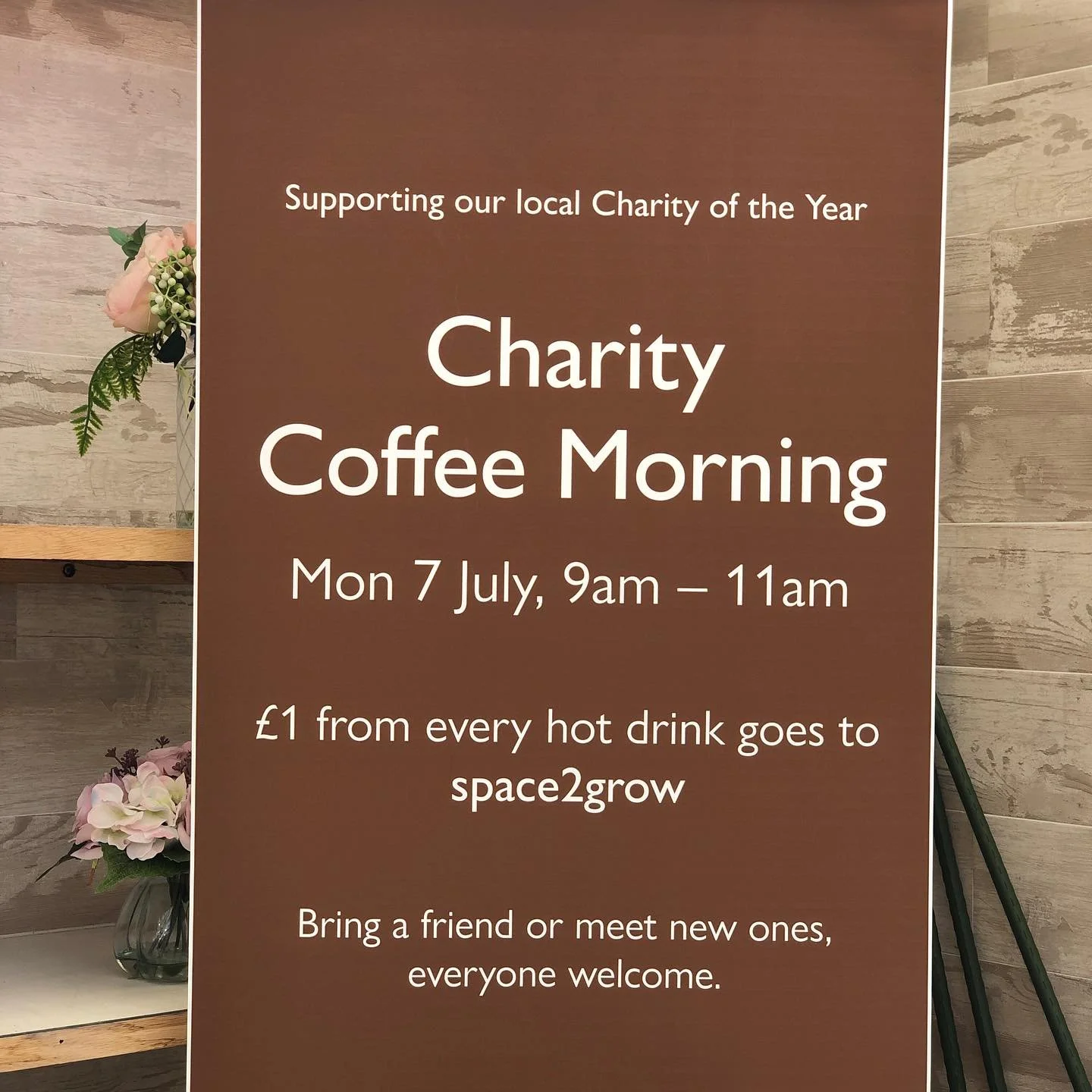 Tomorrow morning our friends at @squires_gc Badshot Lea are celebrating their charity of the year by donating &pound;1 for every drink sold. 😊

Please come along and say hi! We'll be there to talk all things space2grow plus you'll get to enjoy their