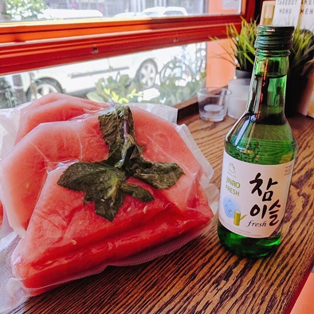 Mint compressed watermelon + Soju? Interested in this cocktail? Find out at Bi Bim Bap College location during the Taste of Little Italy this weekend 🇮🇹 #tasteoflittleitaly #littleitalytoronto #refreshing #mint #watermelon #cocktails #summer #soju 