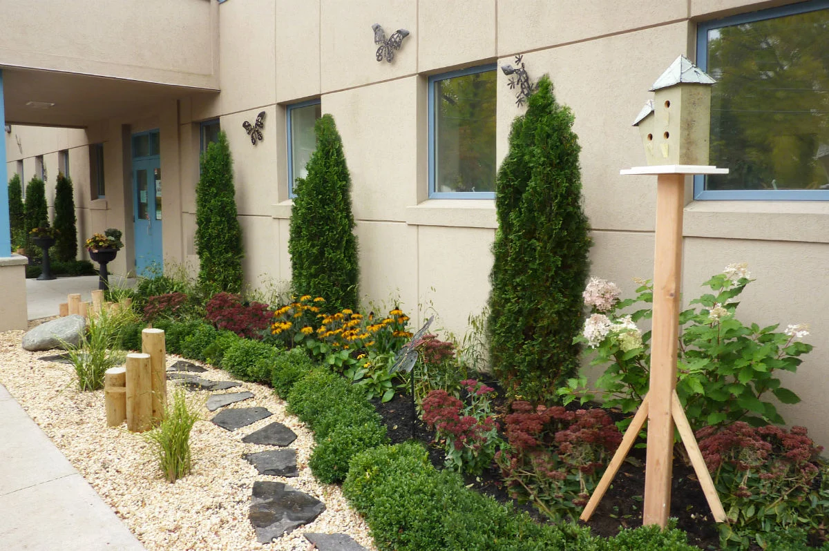 Mentor final 2_R_opt.jpg