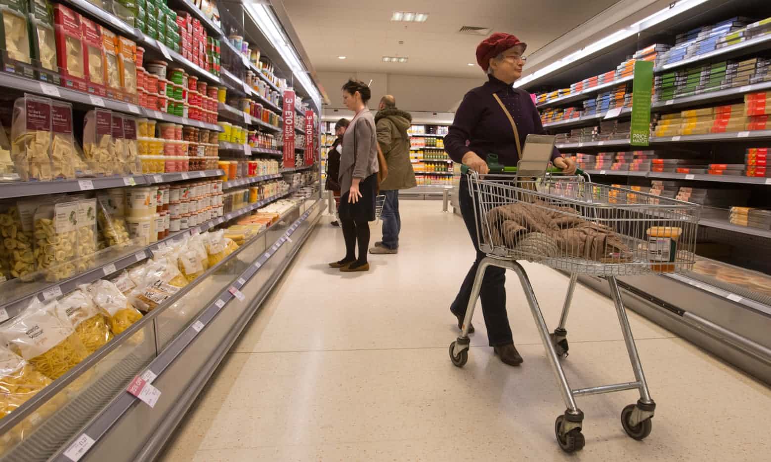 How supermarkets choose where to open … and where to close