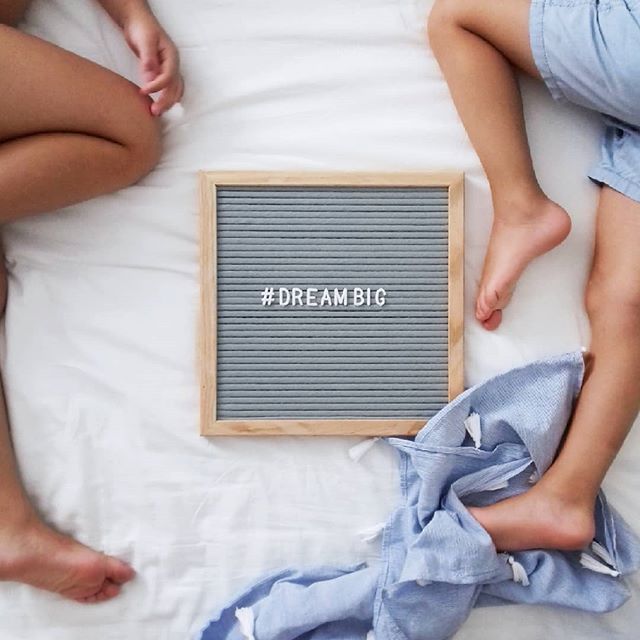 How important it is to learn your kiddos to dream big? 
#dreambig #imagination #thehappynow #childhood #candidchilhood #moments #momlife #momswithcameras #littlethings #kiddos #jasamsupermama #supermamehr