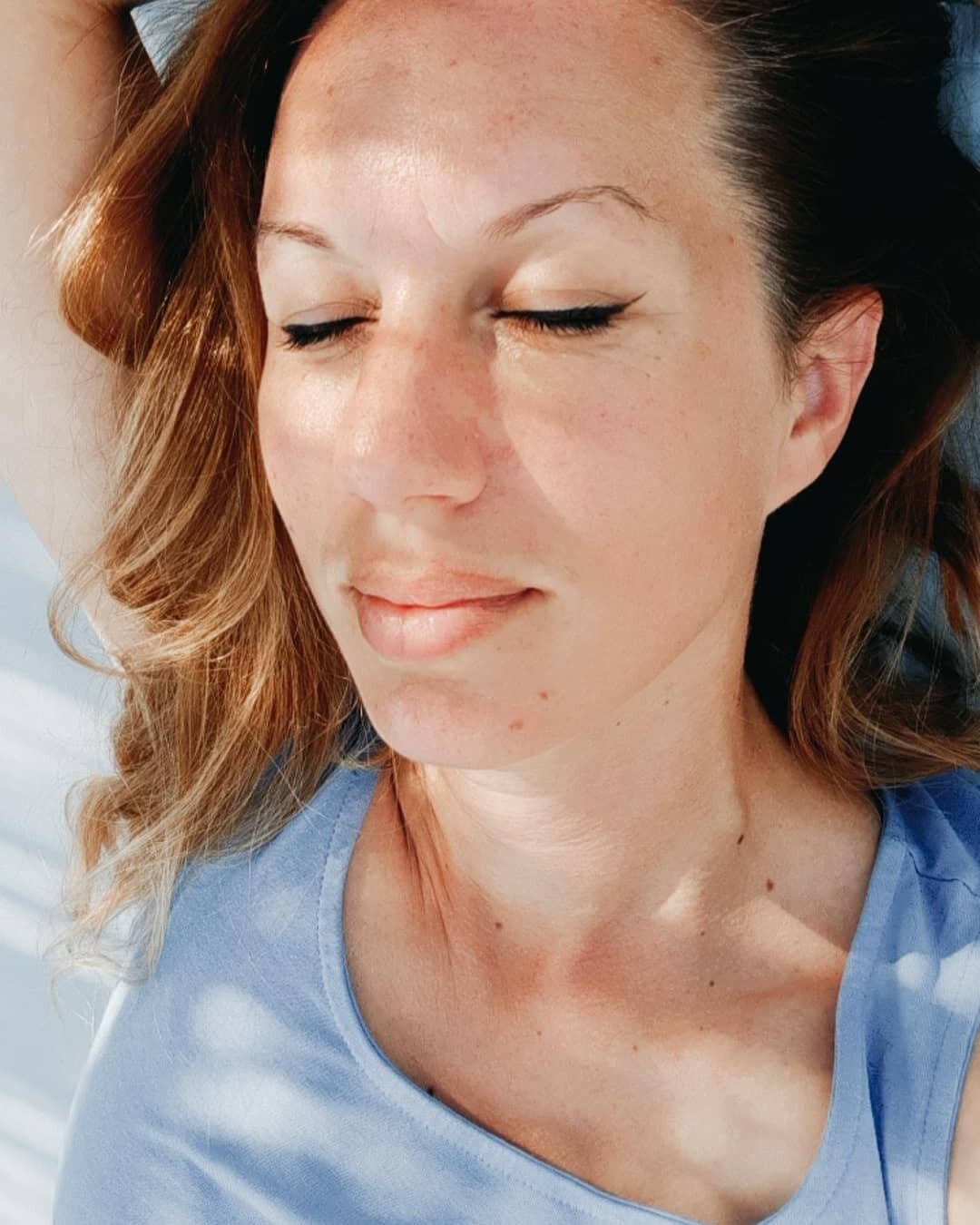 ☀️ d r e a m  b i g ☀️

I ne boj se. Neće&scaron; uspjeti iz prve. Nitko nije. 

Uspiju oni koji ne odustaju. Uspiju oni koji sanjaju ono &scaron;to je drugima nemoguće. Uspiju jer rade i guraju. Jer ne dopu&scaron;taju da snovi ostanu s one strane r