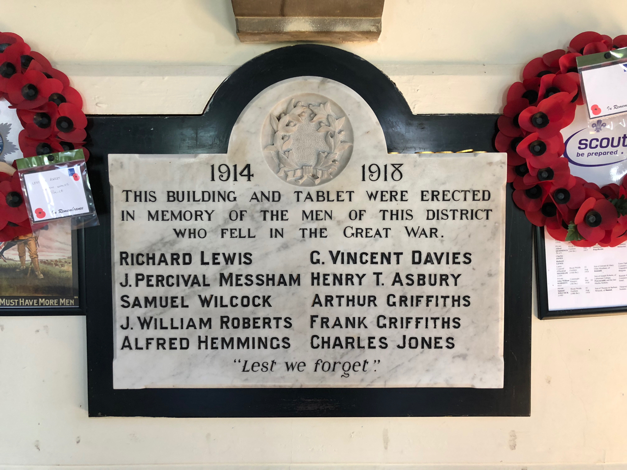 The Great War memorial in the Penyffordd War Memorial Institute remembers the names of former residents of Penyffordd, Penymynydd and Dobshill who lost their lives in World War One.