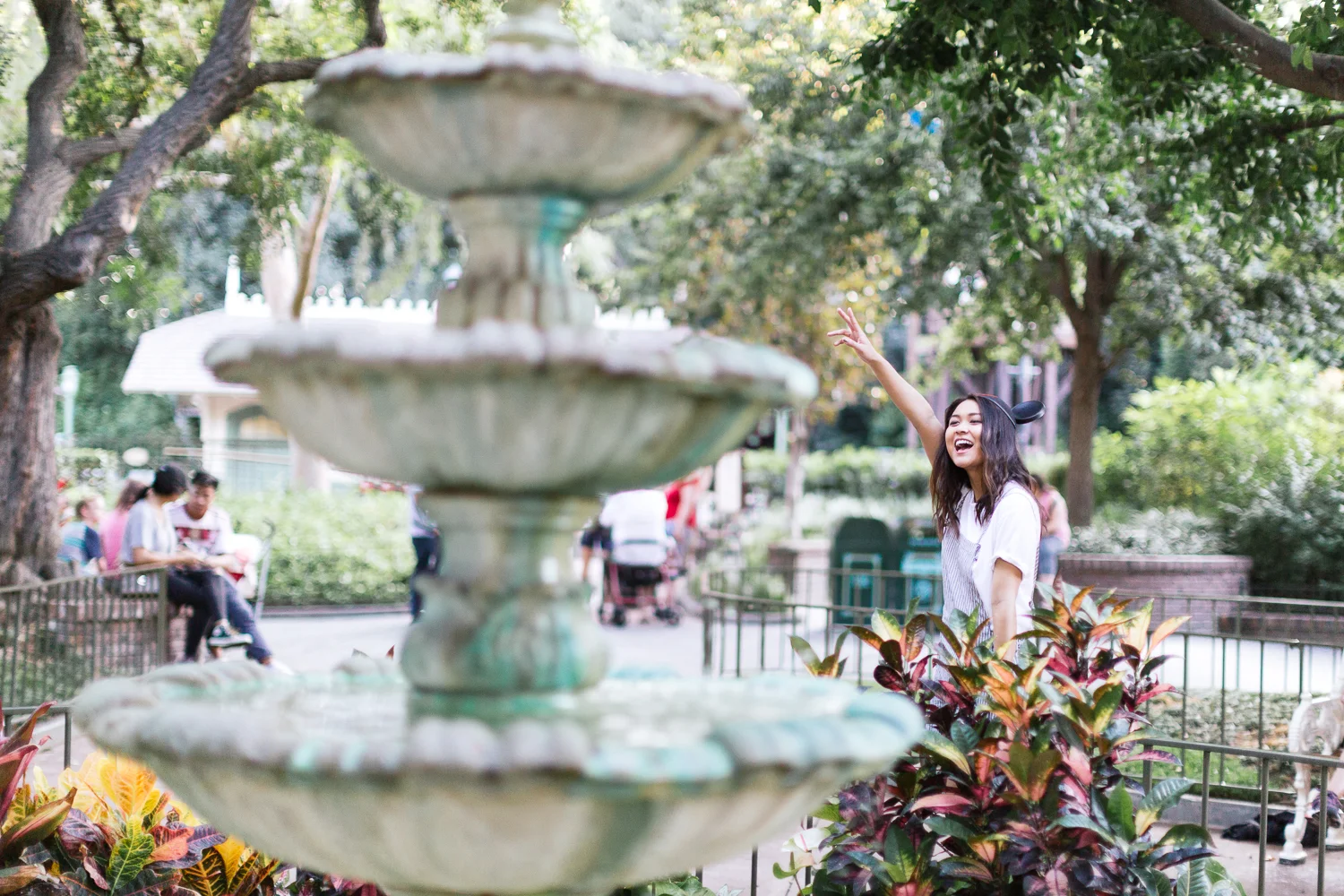 Disneyland Portrait Session_Tylyn 34.jpg