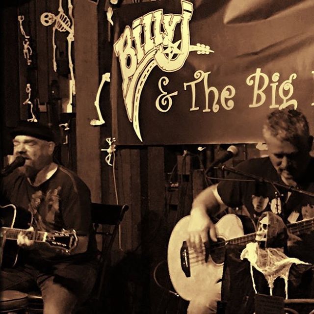 #blues #guitar #musicianlife #music #musician #florida #marcoisland #livemusic #jammin #acousticguitar #billyj #billyjjams