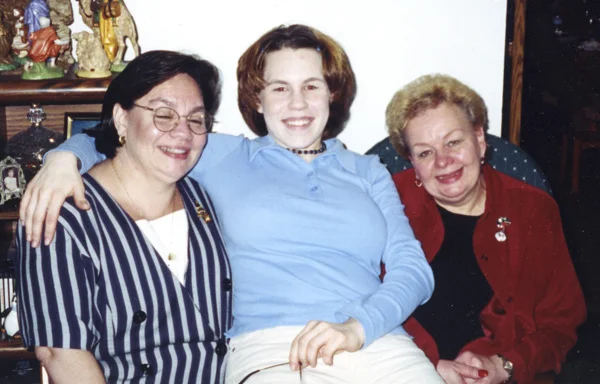 H0419_K80_Annie-021-3_Kay80.jpg