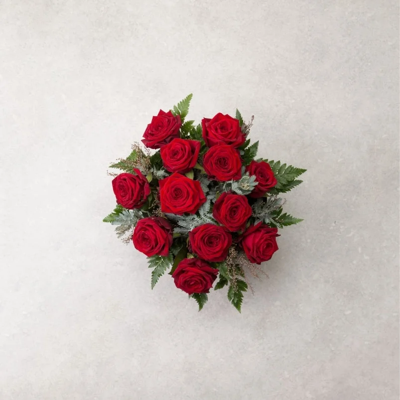 Sentbyscent.com rose hat box with greenery (3).jpg