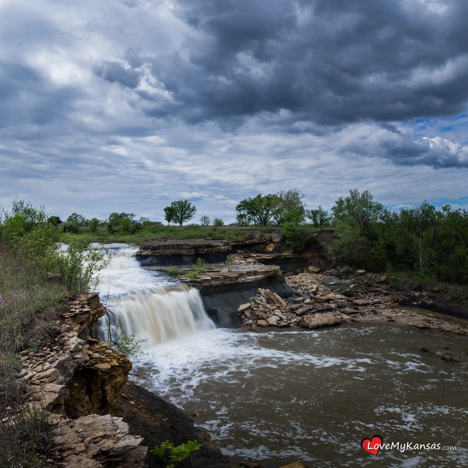 Batchler Creek Waterfall Eureka Lake Eureka, Kansas — 34th State