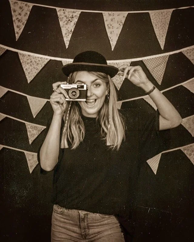 Happy Friday everyone! 💫 Busy couple of weeks ahead - website coming very soon... #fridayfeels #staytuned