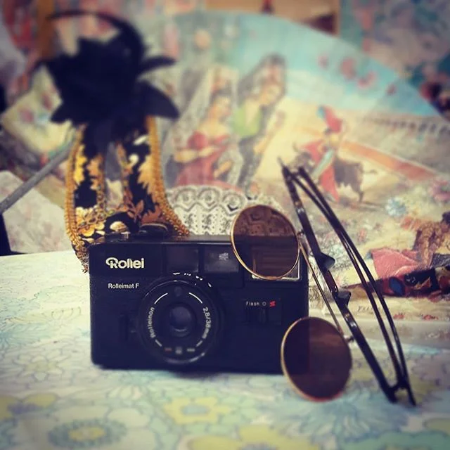 More vintage finds for the #retropropbox courtesy of dapper and stylish @loulousvintagefair people 👏