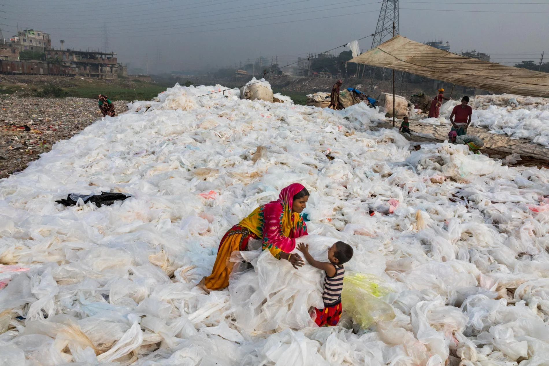plastic-waste-single-use-worldwide-consumption-9.adapt.1900.1.jpg