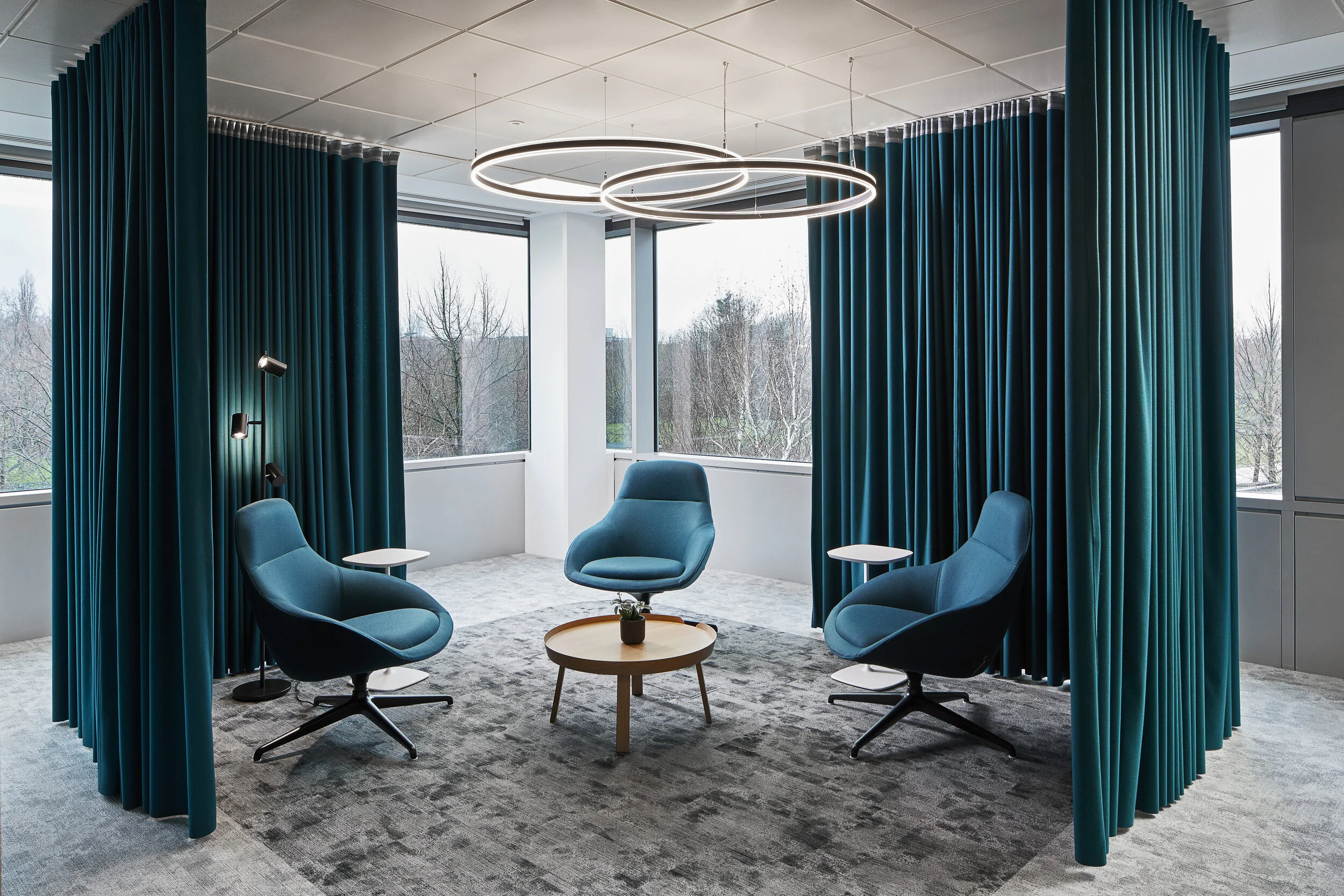 architectural-photographer-london-office-interior-16.jpg
