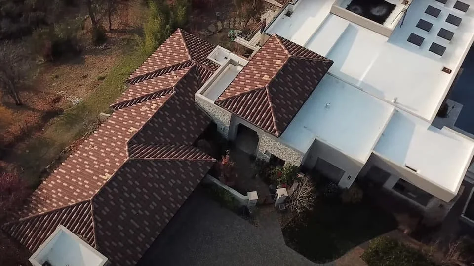 Roofing Service in Redding