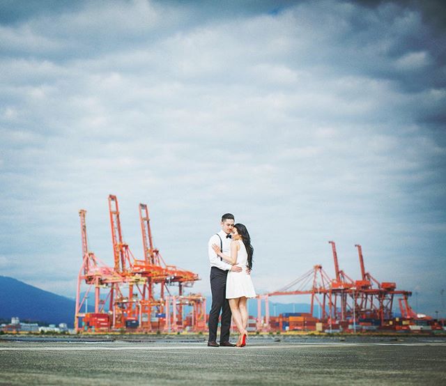 &ldquo;I will follow you, my love, to the edge of all our days, to our very last tomorrows.&rdquo; - Atticus
&bull;
&bull;
&bull;
#potd #vancouverphotographer #weddingphotography #portrait #love #canon #5DMKIV #engagementphotos #vancouverweddings #va