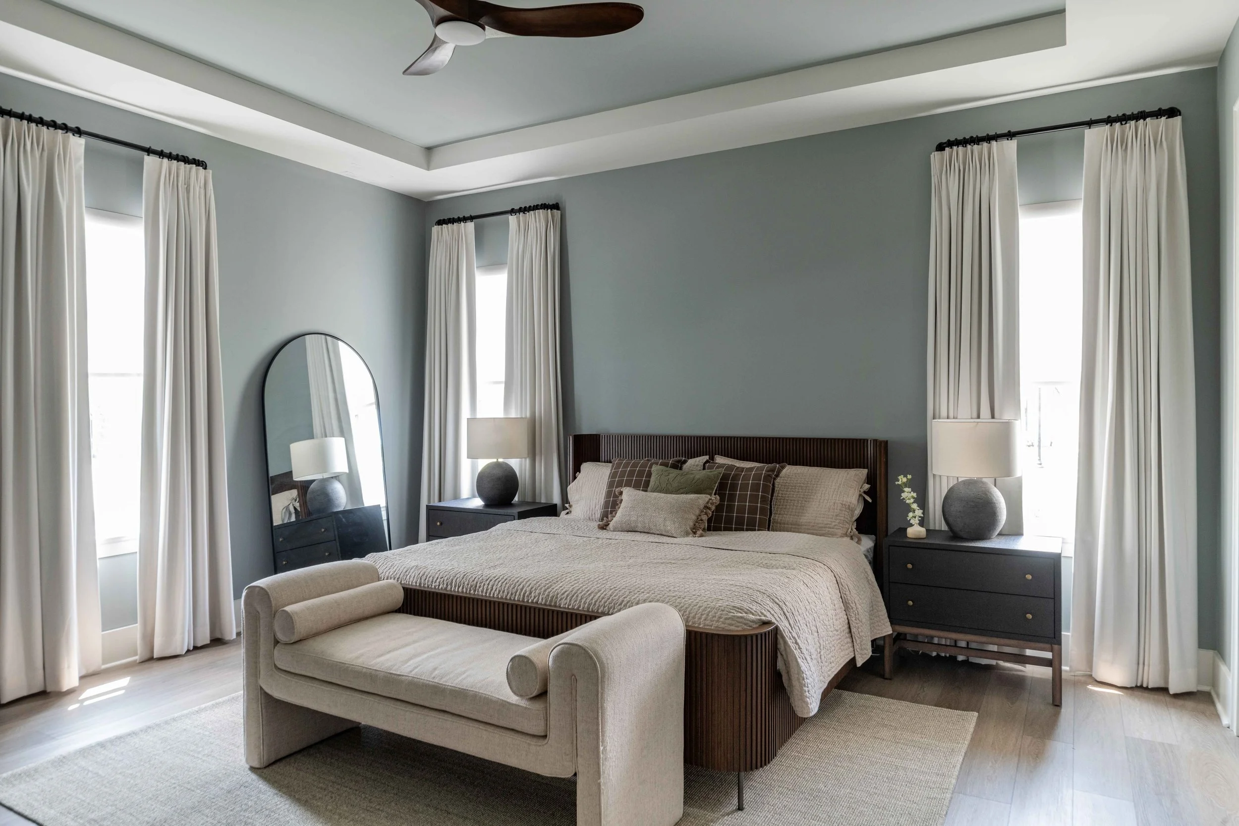 primary-bedroom-02web.jpg