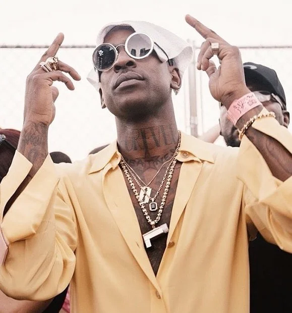 Jammin&rsquo; out at 2 am when you said you were gonna go to sleep early like