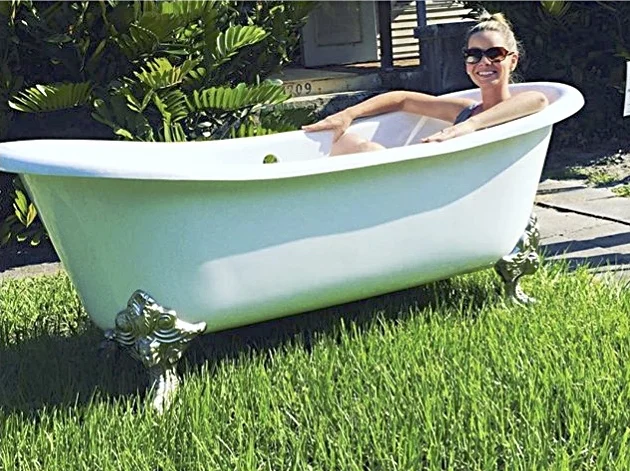 Tub.jpg
