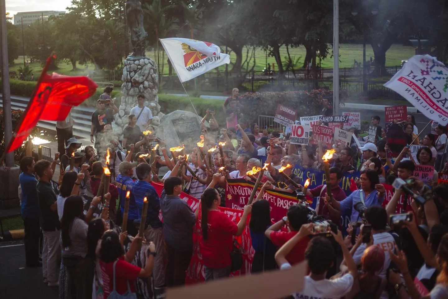 Meeting of student organizers and peasant caravan from Southern Tagalog the night before the People&rsquo;s State of the Nation mobilization | July 21, 2024