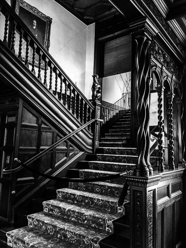 Waldroup, Pamela-Imperial Staircase, Manor House, Bayard Cutting-Arboretum (Copy)