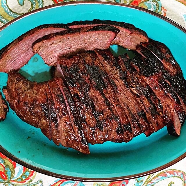 This house marinated tri tip from @the_butchery has to be one the best I&rsquo;ve cooked.  Reverse seared on my #biggreenegg and it came out perfect!  #wheelyq #barbecue #thebutchery #tritip @biggreenegg #butcher #costamesa #orangecounty