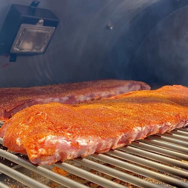 Ribs are on!  Generously coated with our WheelyQ Rub. Currently smoking at 250 for 3 hrs, then we&rsquo;ll wrap them up. #wheelyq  #barbecue #rectecgrills #rectec @rectecgrills #bbq #ribs