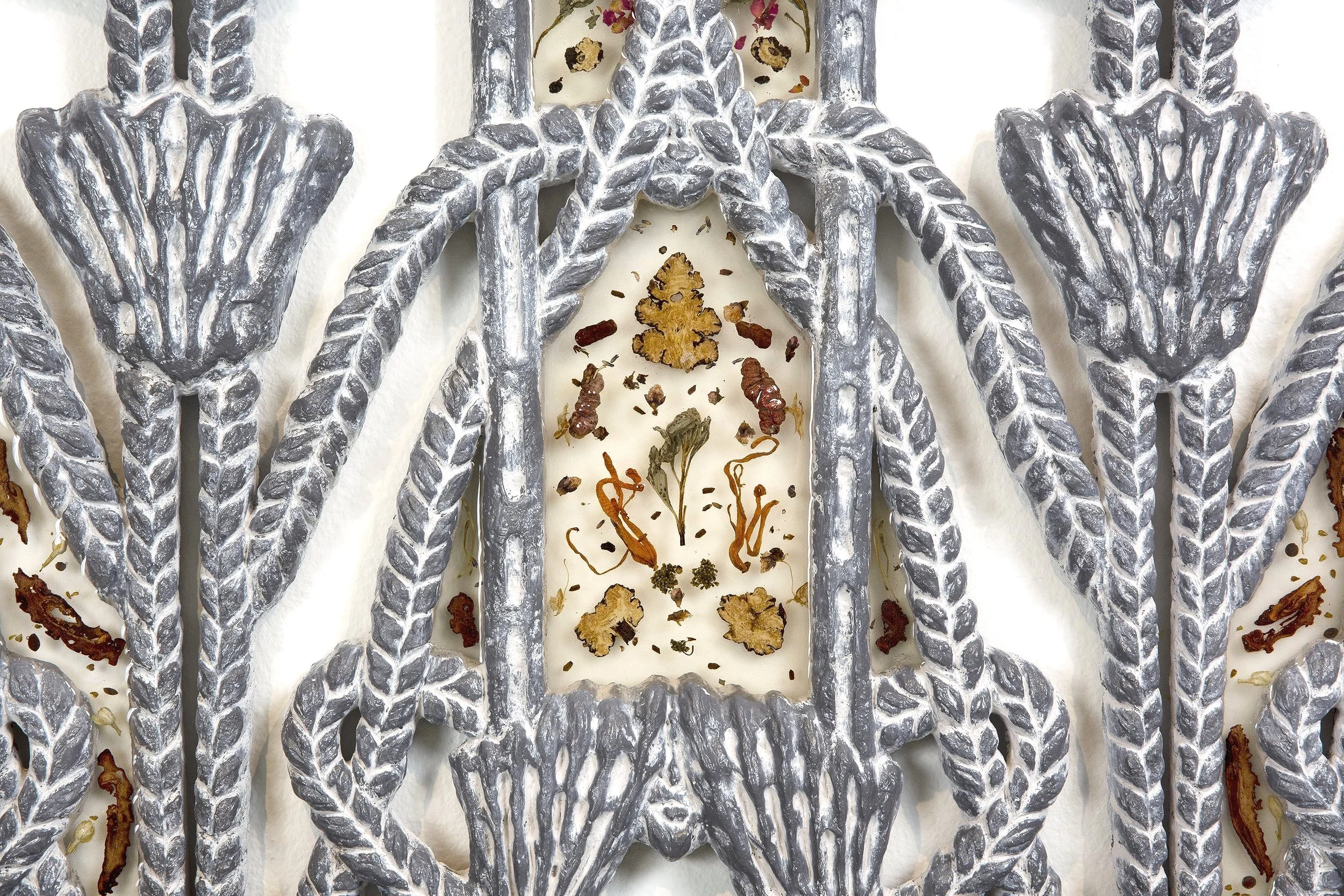 2.Silhouette of a Dose_Detail.jpg