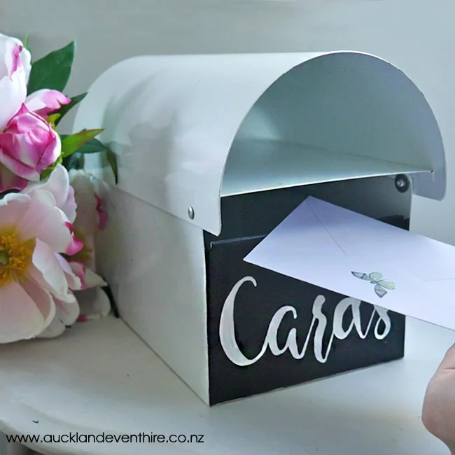 white-metal-cards-letterbox-wishing-well-auckland-wedding-hire-event-party-rental