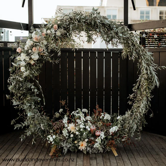 gold-circle-arch-wedding-ceremony-event-hire-auckland-metal