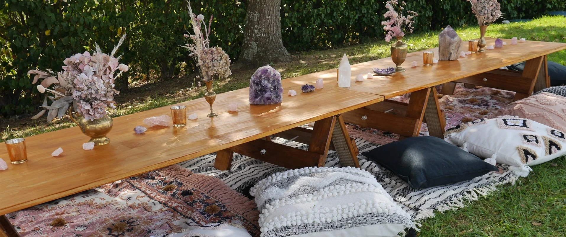 Picnic Party Set Hire Low picnic tables, rugs and cushions — Auckland