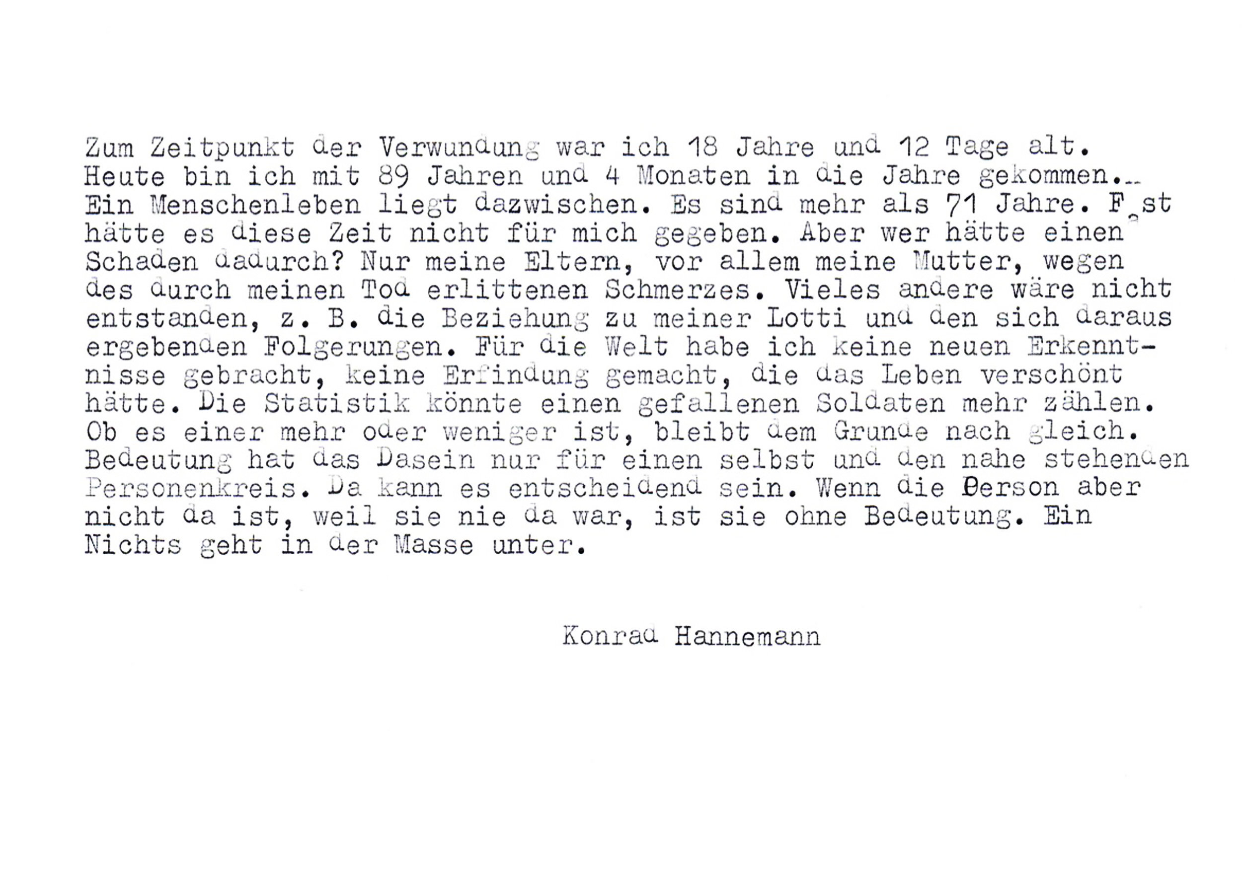 Opa_Schreibmaschine_Unterschrift_VIDEO Kopie.jpg