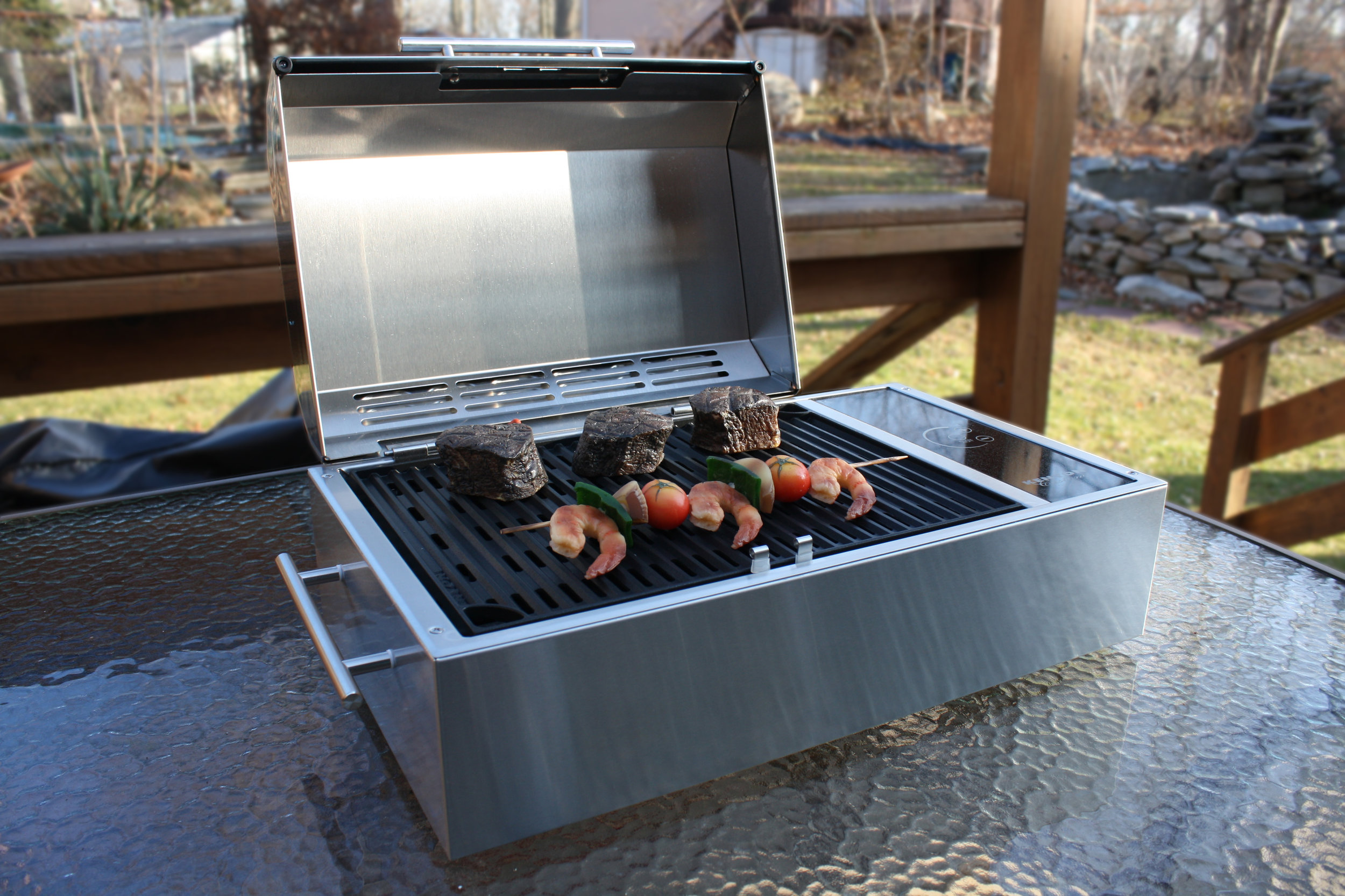 Frontier Portable All Seasons™ Grill 1.jpg