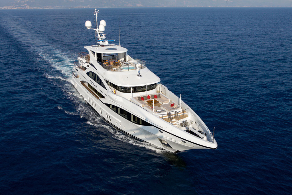 08-Benetti-Domani-01.jpg