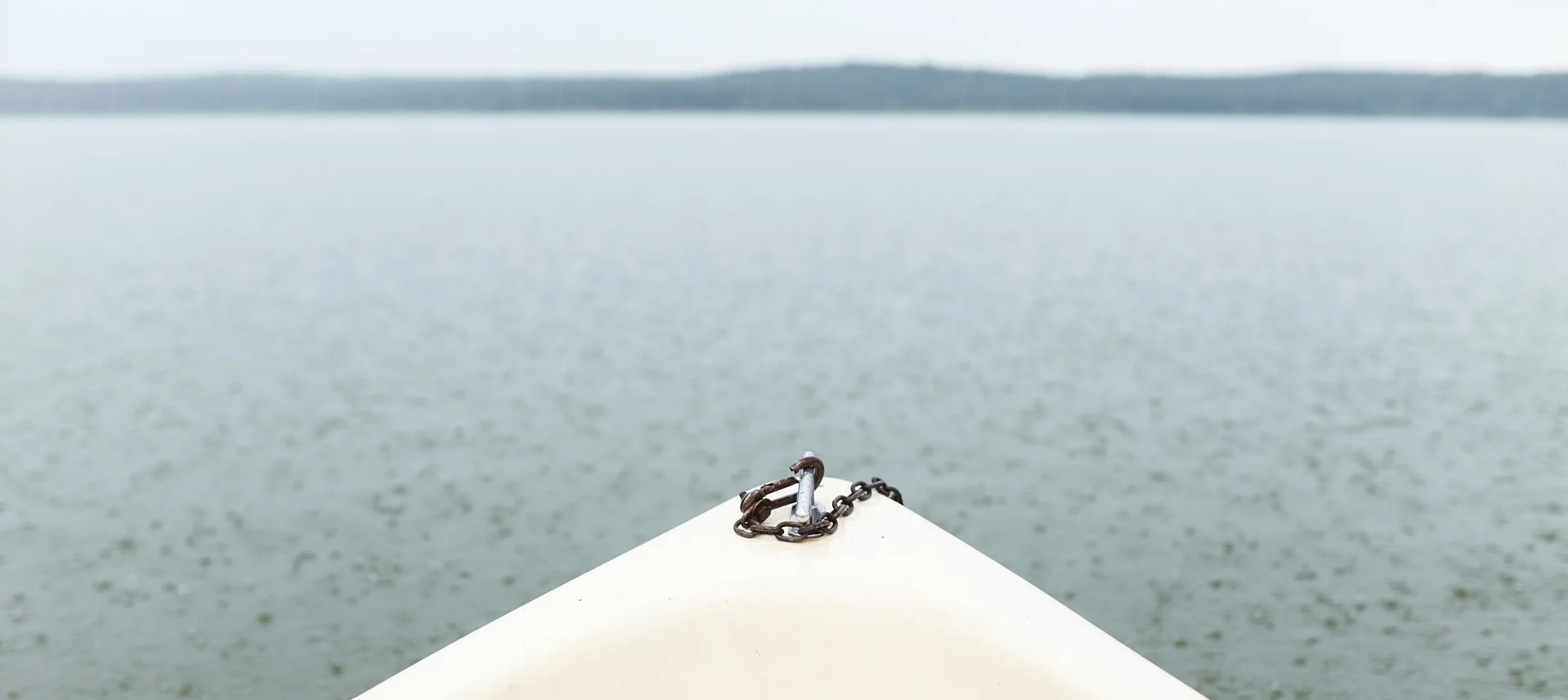 lake-2436383_1920.jpg