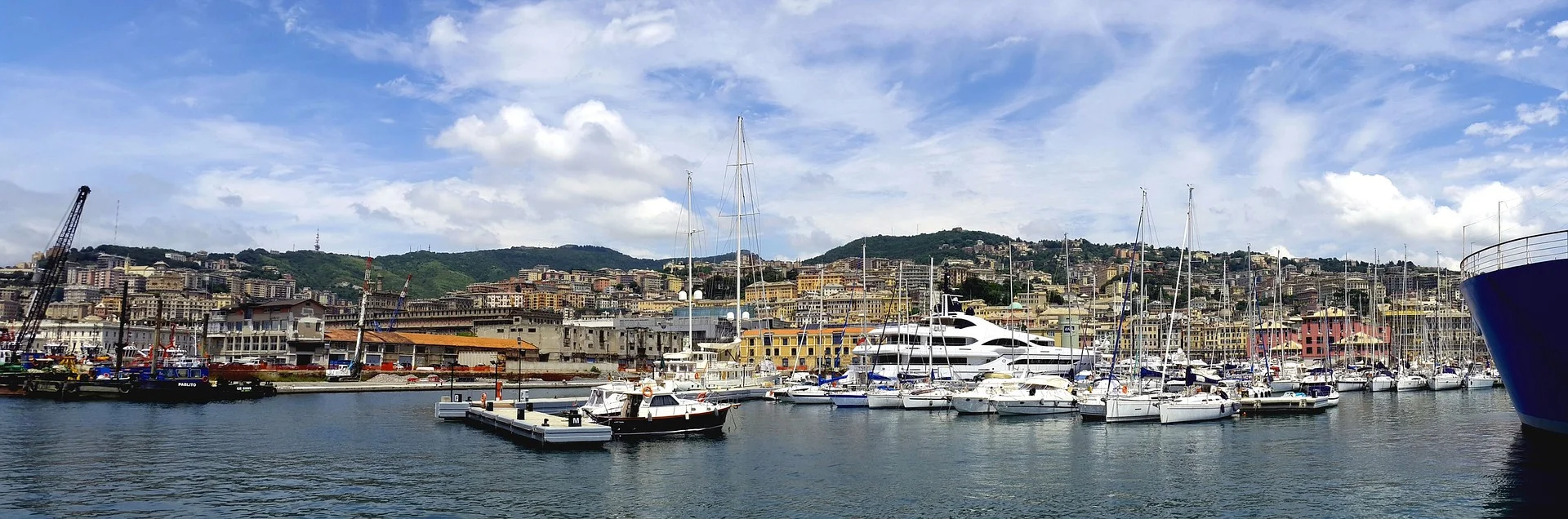 genoa-2058276_1920.jpg