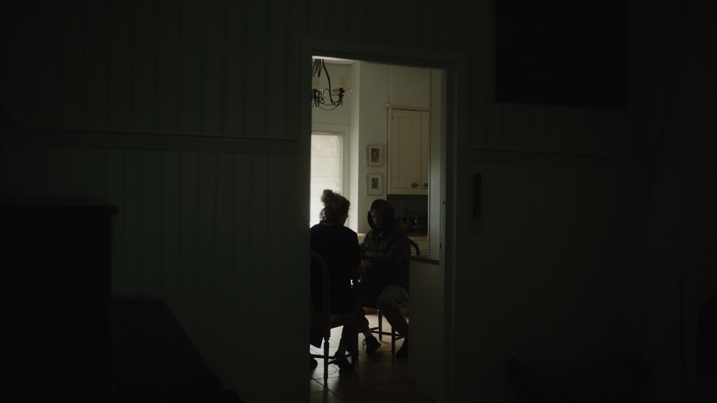 Footage.09_54_54_11.Still098.png